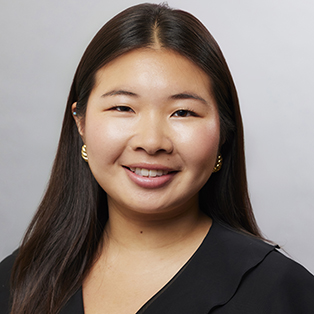 Julia Wu 